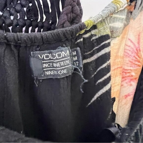 Volcom dress hibiscus πΊ flowers peach orange green Floral Black Dress crochet - Picture 8 of 8